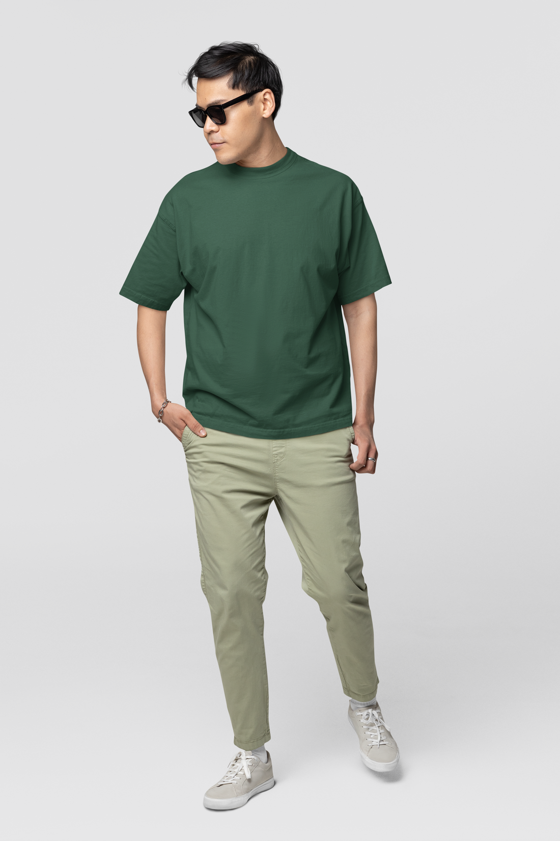 Oversized Tees: Quiets