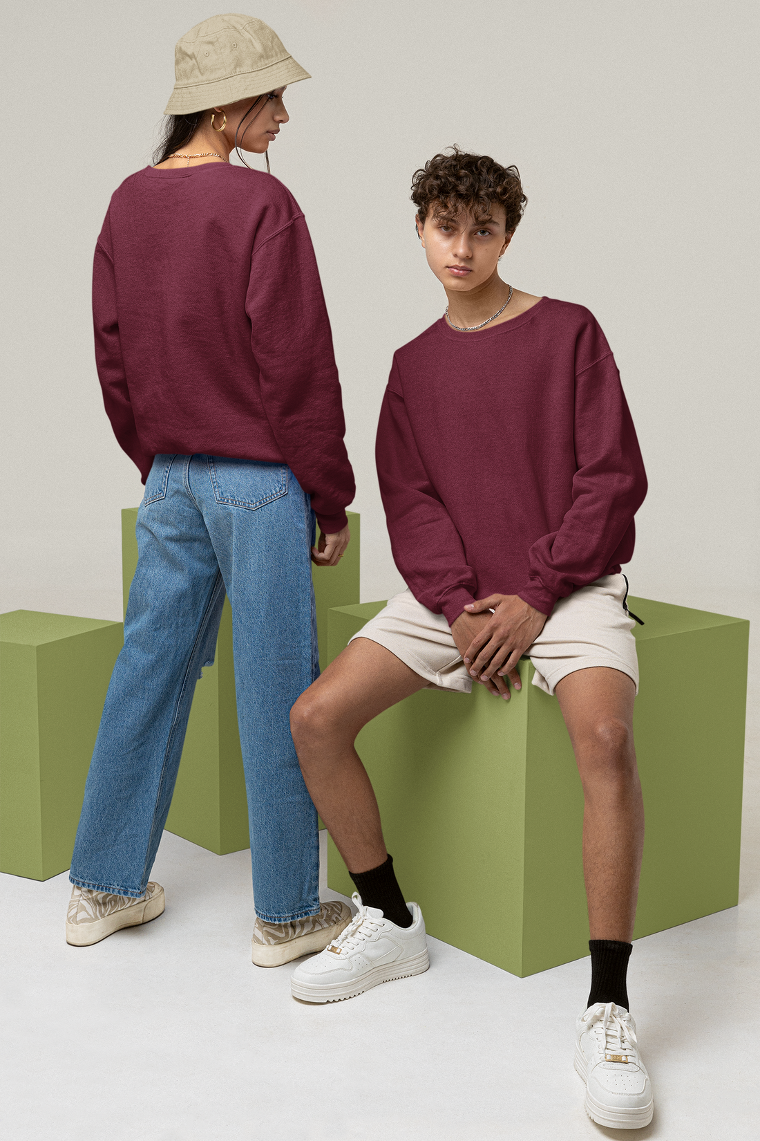 Oversized Sweatshirt: Quiets