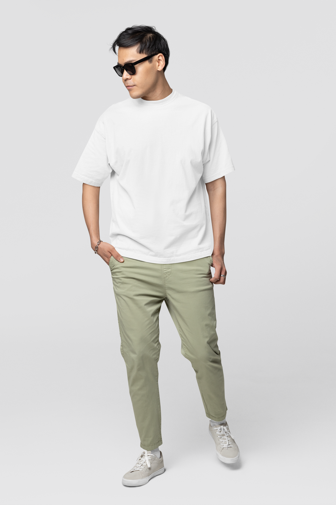 Oversized Tees: Quiets